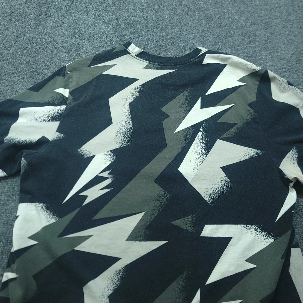 Jordan Mens Geometric Lightning Bolt Print T-Shirt Black Grey Red DB1553-010 L